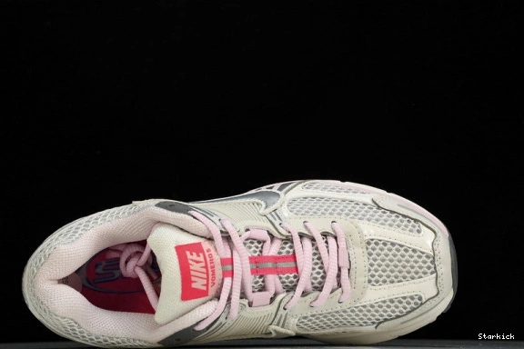 5 Pink Zoom Vomero 520 Pack White FN3695-001 Nike 1204